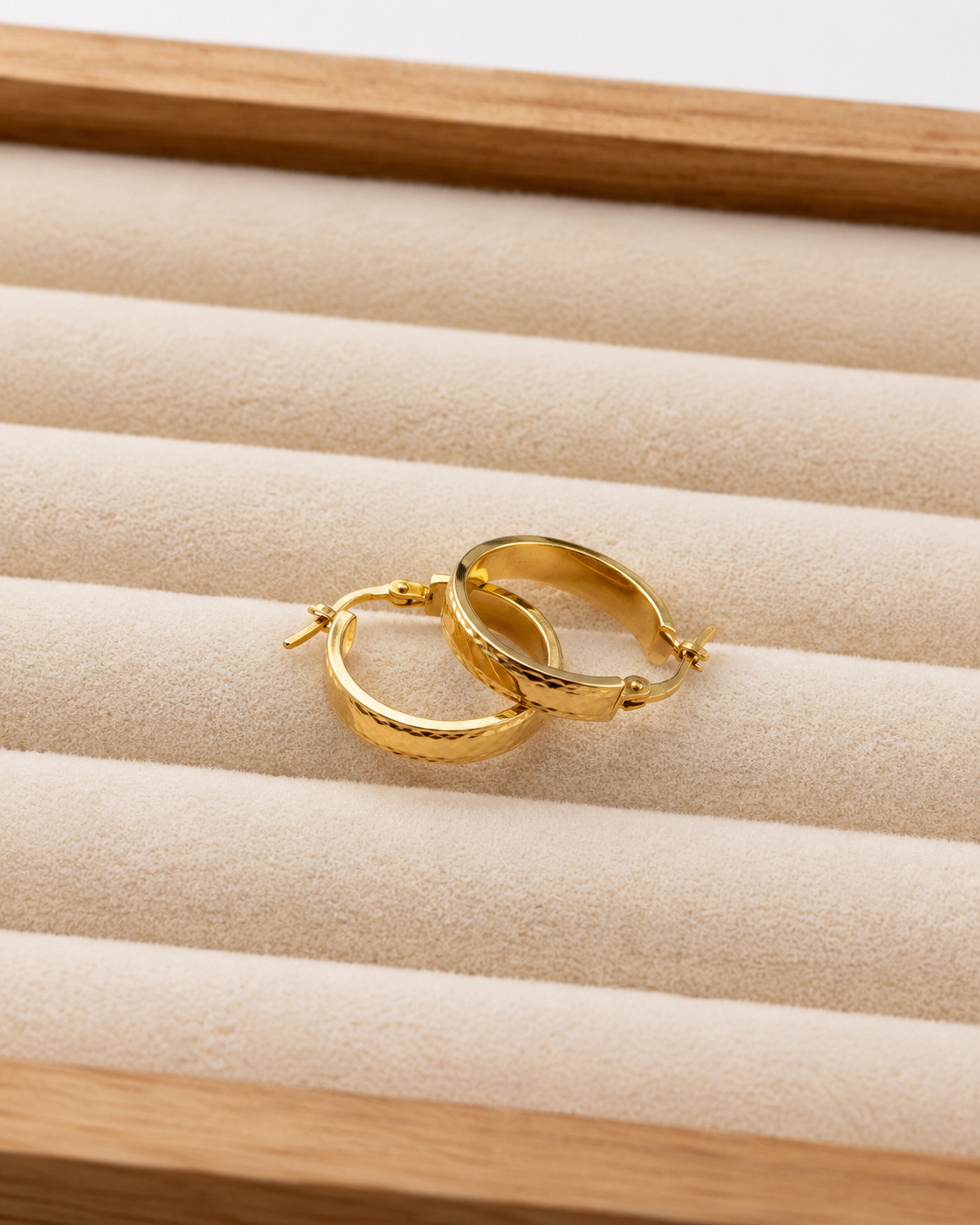 Valentina Hoops